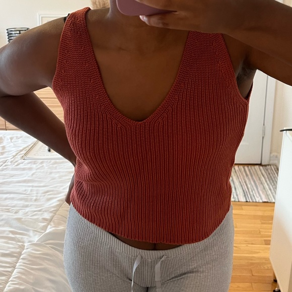 Knit Tank - Picture 2 of 3